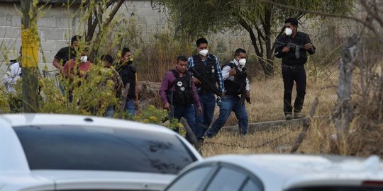 Geng Narkoba Bantai 13 Polisi Meksiko di Siang Hari