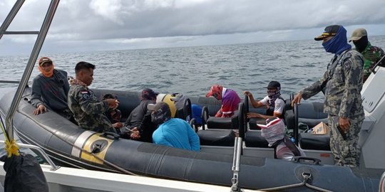 8 Warga Malaysia Ketahuan Memancing Ikan di Laut Sebatik