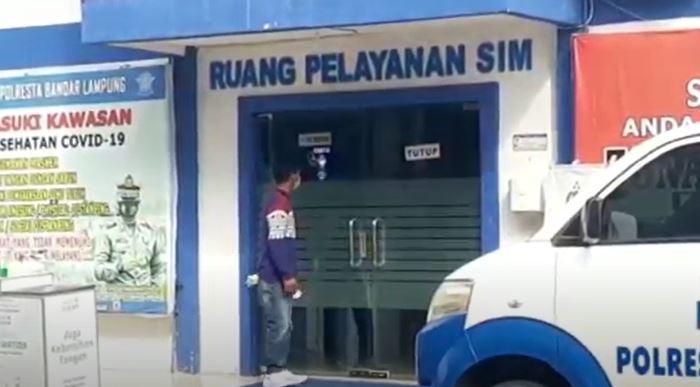 Diduga Pungli SIM, 3 Oknum Polisi Kena OTT