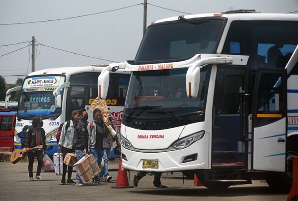 Naik Bus AKAP Wajib Punya Kartu Vaksin di Kota Ini