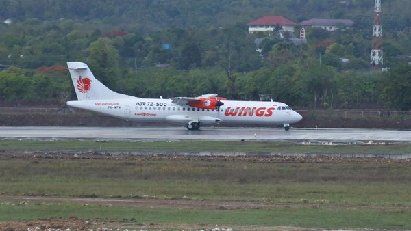 Garuda dan Lion Air Hentikan Penerbangan ke Kupang