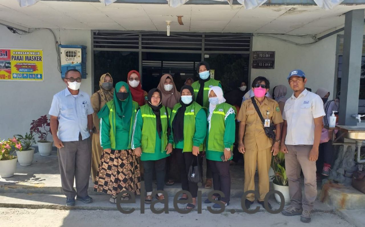 Inecda Ajari Karyawan Ubah Sampah Jadi Duit