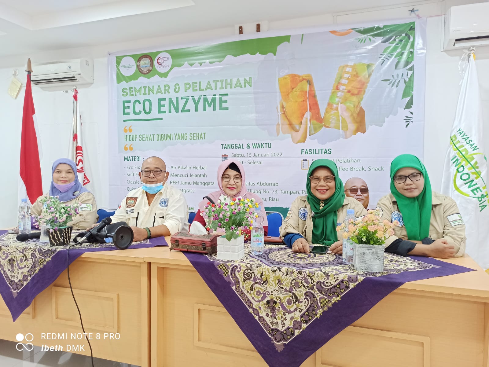 Ingin Jadi Kampus Ramah Lingkungan, Universitas Abdurrab Taja Pelatihan Eco Enzyme