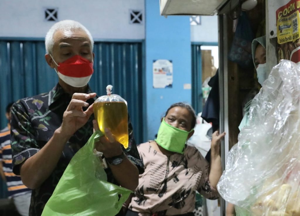 Stok Menipis, Pedagang Jual Migor Curah di Atas HET