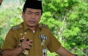 Gubernur Ini Beri Surat Peringatan ke Pabrik Sawit