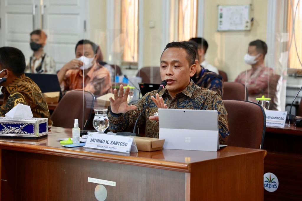 Ratusan Petani Mitra PTPN V Dapatkan Sertifikasi ISPO-RSPO