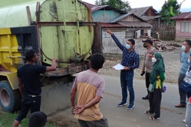 Diangkut Truk Tak Sesuai Standar, Tumpahan CPO Penuhi Jalan