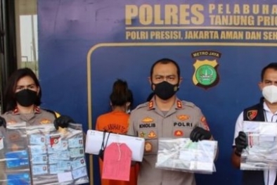 Suami Istri Pembuat Sertifikat Vaksinasi Palsu Ditangkap