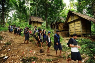 Menghormati Masyarakat Adat Tidak Cukup Dengan Memakai Pakaiannya