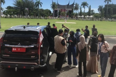 Mobil Baru Gubernur Sumbar Diberikan ke Satgas Corona