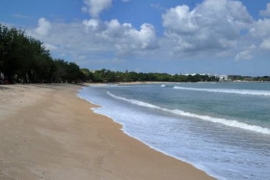 Halo Wisatawan, Pantai Kuta Bali Sudah Dibuka Nih!