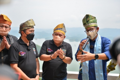 Sandi Sebut Ikan Patin Riau Lebih Baik dari Negara Lain