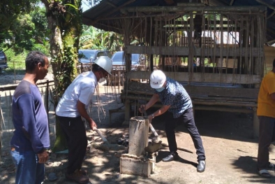 Dari Sawit Bangun Balai Adat Talang Mamak