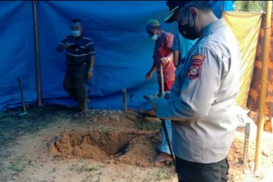 Makam Bayi di Rohul Dibongkar, Diduga Meninggal Tak Wajar