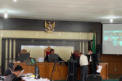 Korban Investasi Bodong Menangis di Hadapan Hakim, Tertipu Rp 16 Miliar