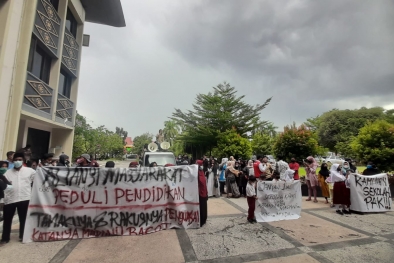 Sekolah Legend Mau Digusur, Siswa SD 01 Demo Wali Kota Pekanbaru