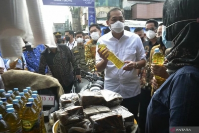 Menteri Lutfi Ancam Distributor Minyak Goreng: Segera Pasok ke Pasar