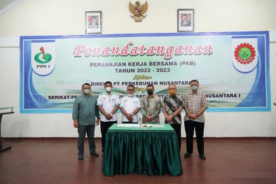 Serikat Pekerja dan Manajemen PTPN I Teken PKB