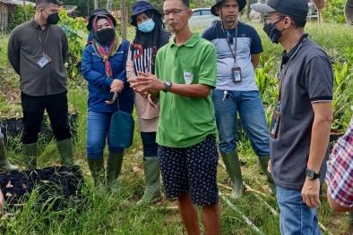 Penjual Pupuk Palsu Incar Petani Sawit