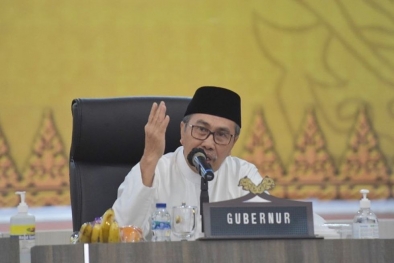 Syamsuar Minta BUMD Bikin Minyak Goreng Kelapa di Riau