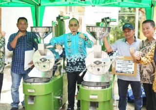 Petani dan Peternak Diguyur Bantuan Milyaran Rupiah