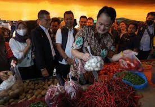 Kunjungi Pekanbaru, Wamendag Minta Harga Minyakita di Tingkat Pedagang sesuai HET