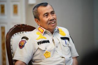 Besok Gubernur Riau Kumpulkan Semua Bupati, Ada Apa?