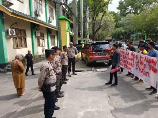 Demo DLHK Riau, Mahasiswa Minta HGU PT SAI Ditinjau Ulang