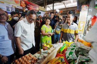 Pantau Bapok, Mendag Dapati Harga Minyakita Rp.14.000 Sampai Rp16.000/Liter