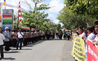 Dianggap Halangi Penyidikan Kasus Ruislag Lahan Sawit, 2 Orang Ditahan Kejari Batola