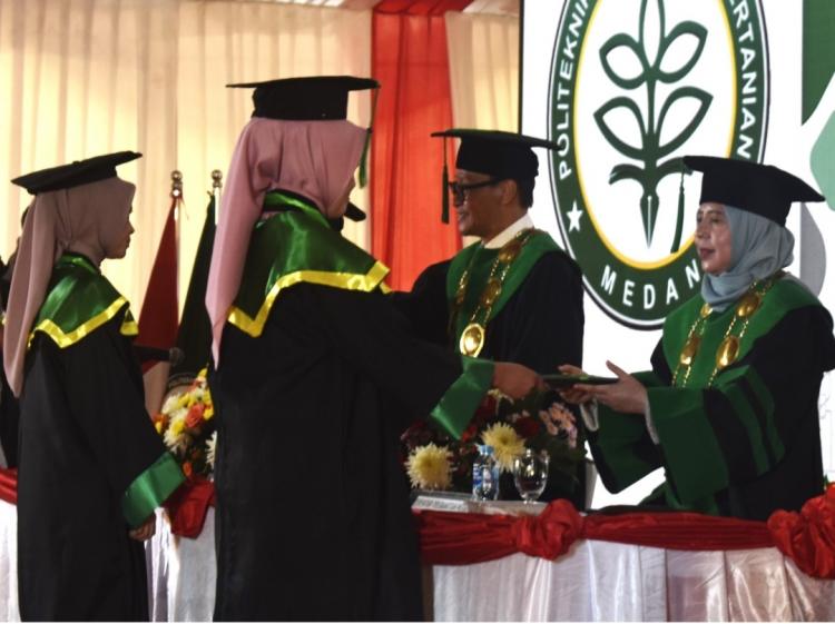 Diwisuda, Puluhan Alumni Polbangtan Medan Langsung Bekerja di Perusahaan Swasta dan BUMN