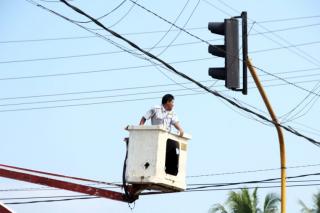 Angkutan Komoditas Sawit Wajib Patuhi Traffic Light saat Melintas di Kota Bengkulu 