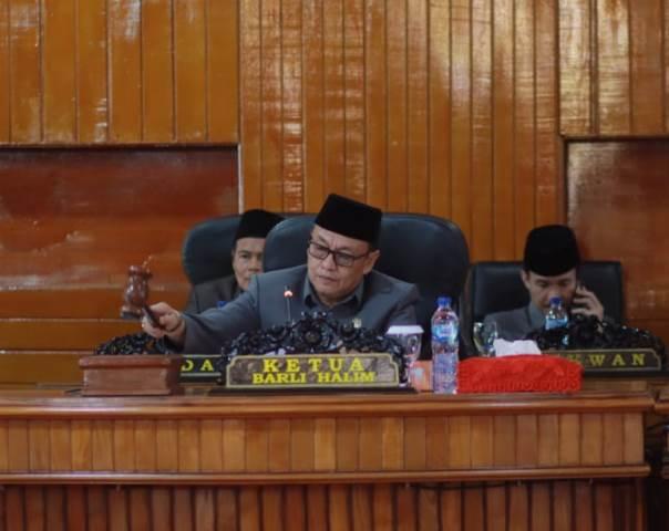 Masyarakat Keluhkan Limbah PT SBS dan PT BSL, Ketua DPRD Bengkulu Selatan Bilang Gini