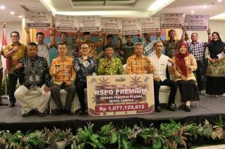 Petani Sawit Ketapang Dapat Premi RSPO Lebih Rp 1 Milyar