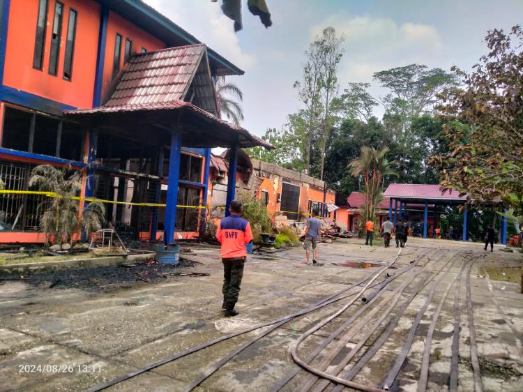 Kantor BPBD Inhu Dilalap Si Jago Merah, 9 Orang Diperiksa