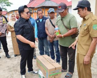 Genjot Produktivitas, Petani Sawit Muara Badak Dapat Bantuan Pupuk dan Herbisida