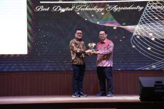 PTPN IV Regional III Dinobatkan Sebagai The Best Digital Agroindustry Transformation di Riau