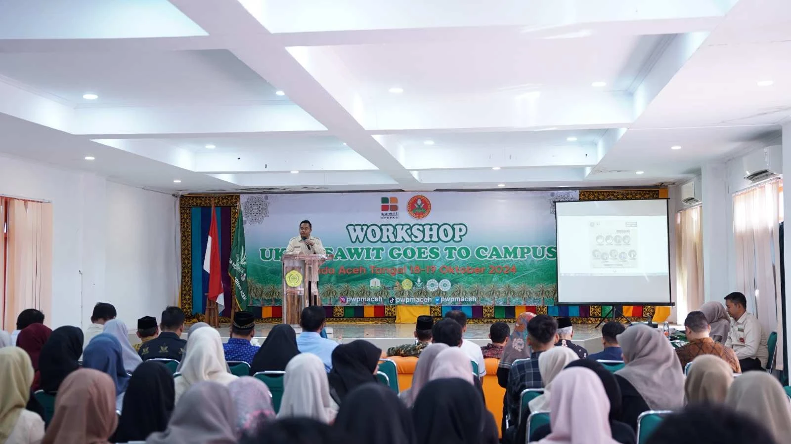 Workshop Pemuda Muhammadiyah Aceh dan BPDPKS Hasilkan Gula Merah Sawit