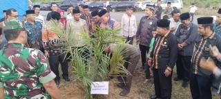 Tanah Wakaf Muhammadiyah di Aceh Singkil Ditanami Ribuan Batang Sawit