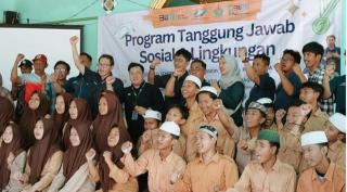 Kenalkan Peran Industri Sawit, PTPN IV Regional V Taja Program Goes to School