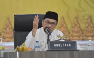 Gubernur Riau: Anak Kita Jangan Lagi Jadi Tukang Dodos, Minimal Jadi Toke Sawit