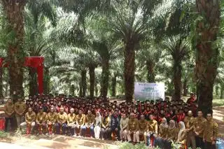 UKT Mahal? Tenang, Ada Beasiswa Sawit