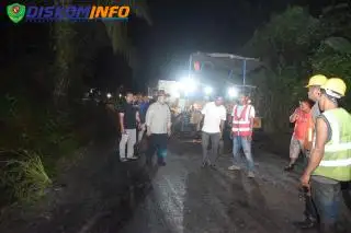 Berkat DBH Sawit, Jalan di Desa ini Pertama Kali Diaspal Sejak Merdeka