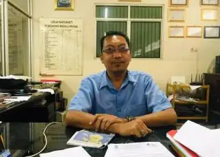 Banyak Pekebun Beralih ke Sawit, Pabrik Karet Tutup