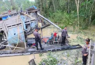 Tertibkan PETI di Inhu, Para Penambang Melarikan Diri ke Hutan