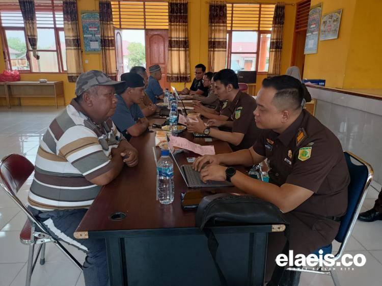 Soal Kasus 'Mafia' Pupuk Subsidi di Kerinci Kanan, Jaksa kembali Periksa 200 Petani Sawit