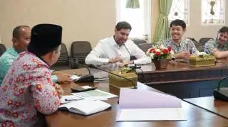 Soal Sawit Berkelanjutan di Siak, Swiss Siap Kucurkan Dana Besar