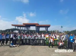 Peringati Hari Lingkungan Hidup, PLN UP3 Rengat Hijaukan Objek Wisata