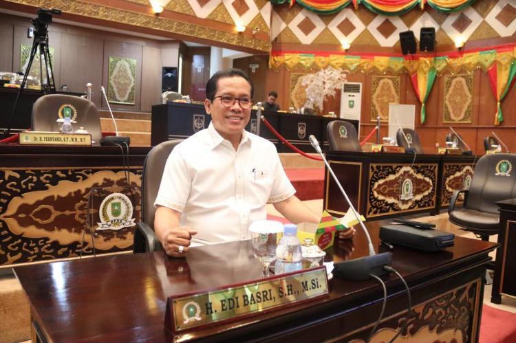 Legislator Riau Dukung Wacana Perluasan Penanaman Sawit yang Dilontarkan Presiden