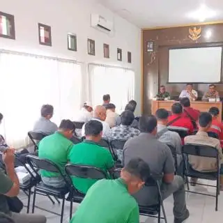 Perusahaan Sawit Sepakat Urunan Perbaiki Jalan Poros Antar Desa di Berau